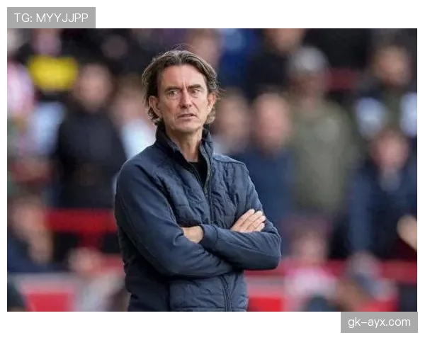 热刺防线展现顽强韧性，主场稳健表现引关注